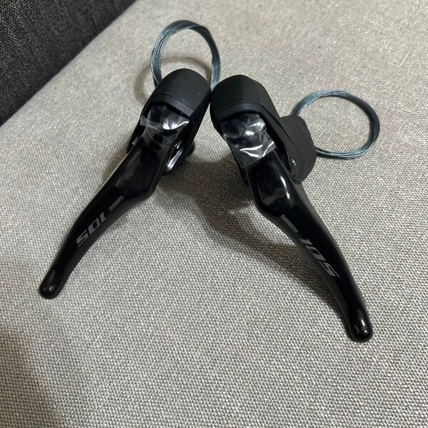 Shimano R7000 105 sti シフター 新品未使用
