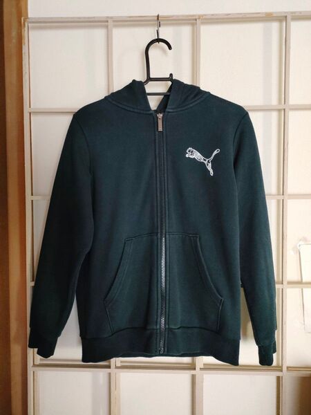 PUMA ジップアップパーカー