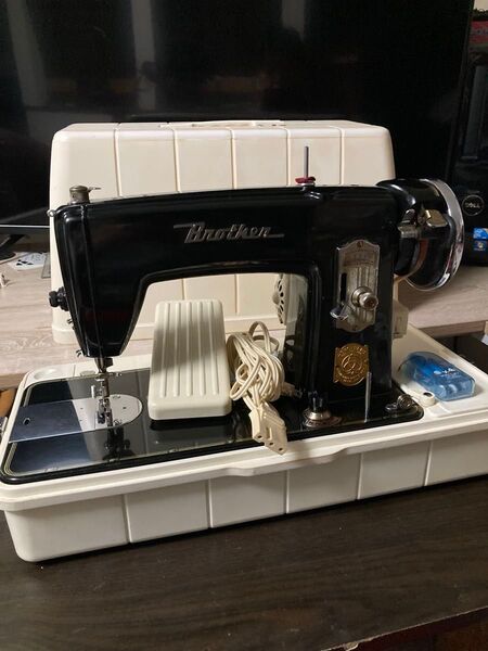 1950´s Brother Sewing Machine ブラザーミシン ヴィンテージ電動ミシン