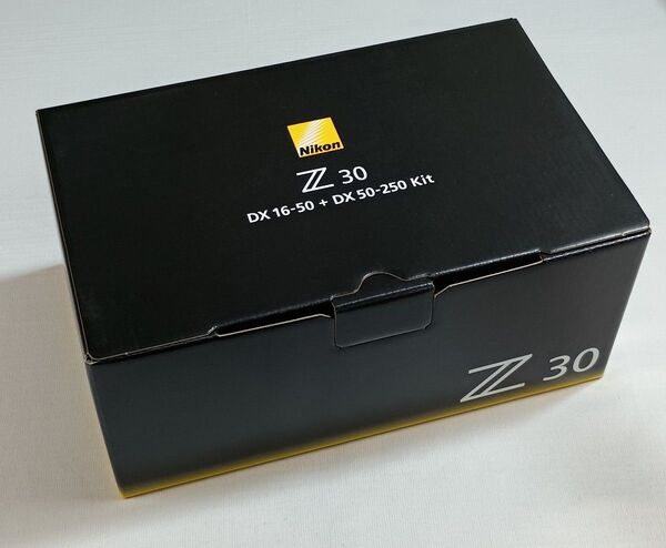 新品 ニコン Z30 ボディ 1年保証
