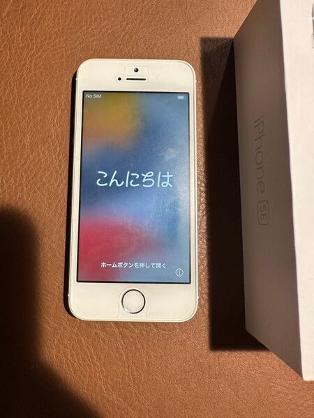 iPhone SE 32GB SIMフリー