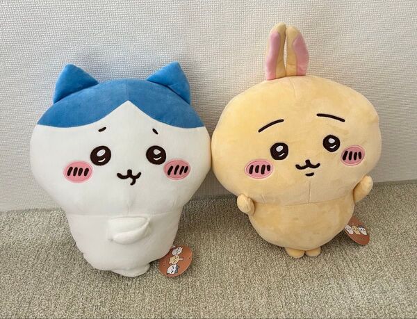 プライズ ちいかわ 入れ替わってるぬいぐるみBIG ハチワレ うさぎ