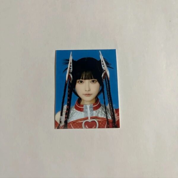 きゅるりんってしてみて 逃げ水あむ 生誕 証明写真