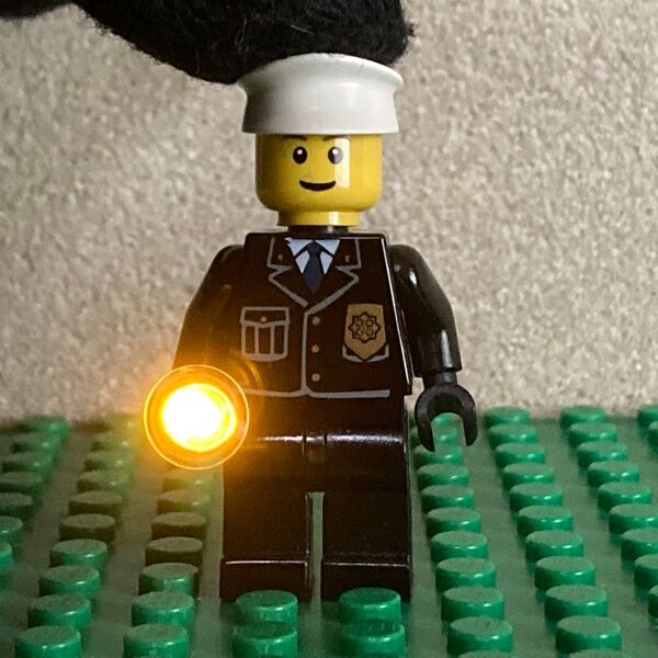 レゴ LEGO ミニフィグ 警察官