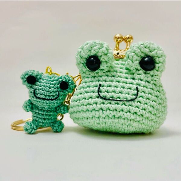 ハンドメイド がま口 口金 かえるキーホルダー かえるがま口 あみぐるみ かえるチャーム
