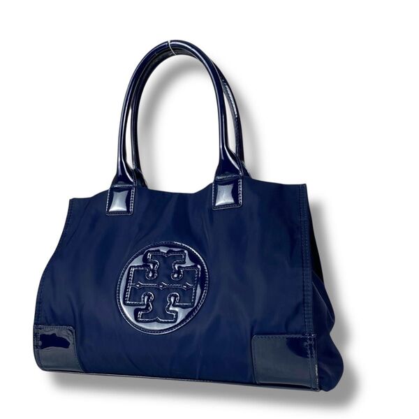 美品 トリーバーチ トートバッグ ナイロン A4 エラ デカロゴ ネイビー 紺 TORY BURCH ビジネス 送料無料 匿名配送