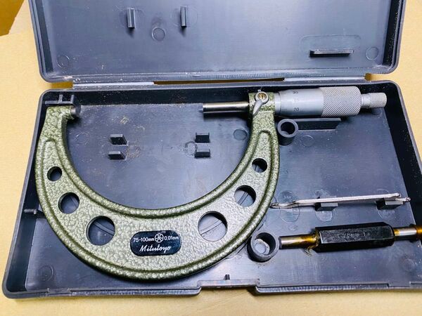 ミツトヨ Mitutoyo マイクロメーター OM-100