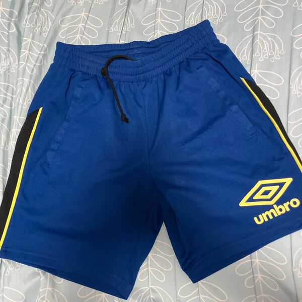 未使用品 UMBRO アンブロ サッカー ハーフパンツ Sサイズ