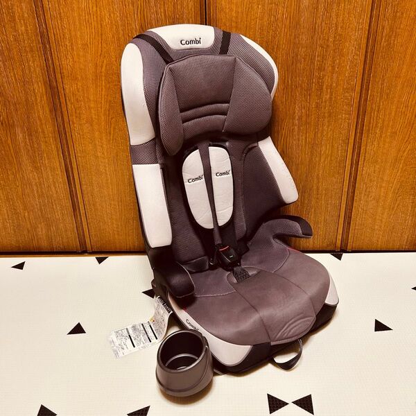 Combi コンビ ジョイトリップエアスルー GC ジュニアシート