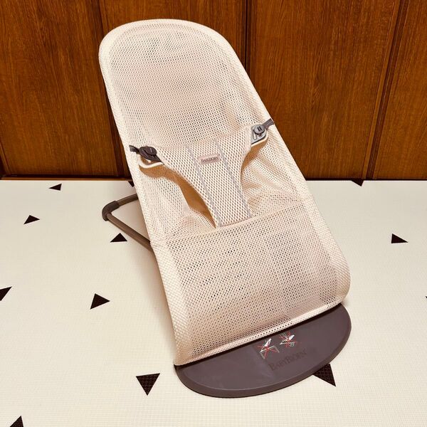 超美品 BabyBjrn ベビービョルン バウンサー パーリーピンク