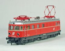 ARNOLD #HN2290 ＯｅＢＢ（オーストリィー国鉄） １０４６型電気機関車 初期型　（ブラッドオレンジ）_画像2