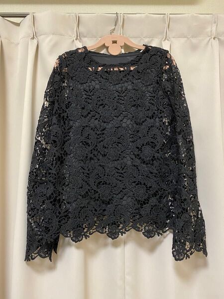 ☆未使用美品☆mysa黒刺繍レース柄長袖カットソー