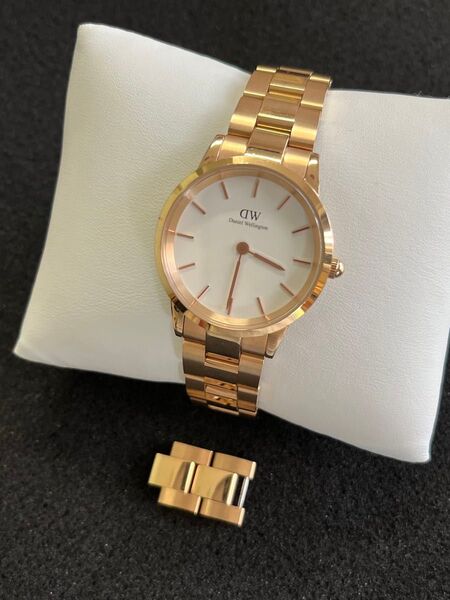 Daniel Wellington 腕時計 32mm iconic link