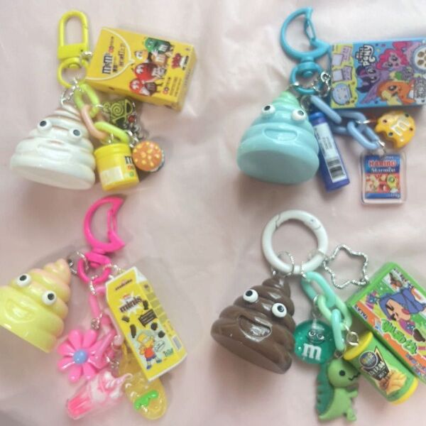 ジャラジャラキーホルダー クレヨンしんちゃん シンプソンうんち ソフトクリーム