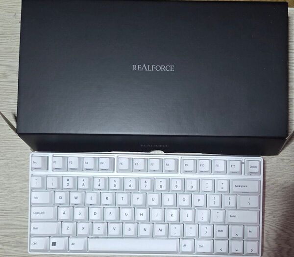 【ワケあり】REALFORCE RC1 キーボード キー荷重45g 英語配列 ホワイト