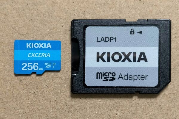 256GB Kioxia MicroSDカード マイクロSDカード アダプター付