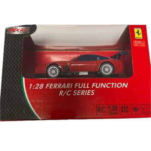 フェラーリ ラジコンカー 1/28スケール