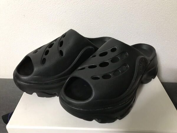 Stella McCartney × adidas CLOGS BLACK US9 26.5 GW2050 メンズ 黒 サンダル