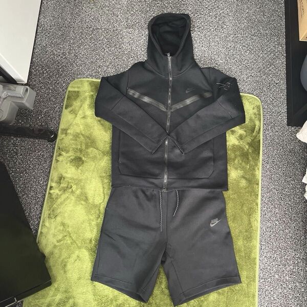 NIKE テックフリース セットアップ L ブラック