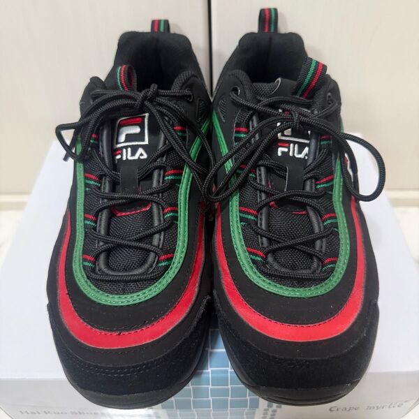 美品★FILA スニーカー ブラック23 黒×赤×緑ライン