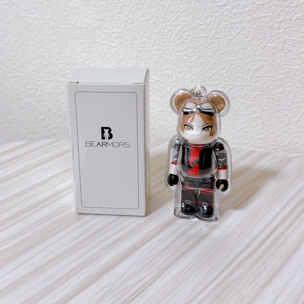 BE@RBRICK ベアブリック100% ストラップクリアケース