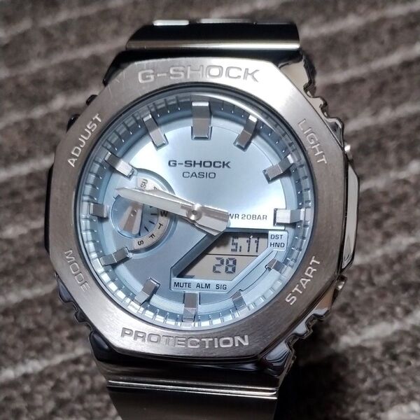 G-SHOCK GM-2110D-2AJF フルメタル クオーツ カシオーク GA-2100系モジュール