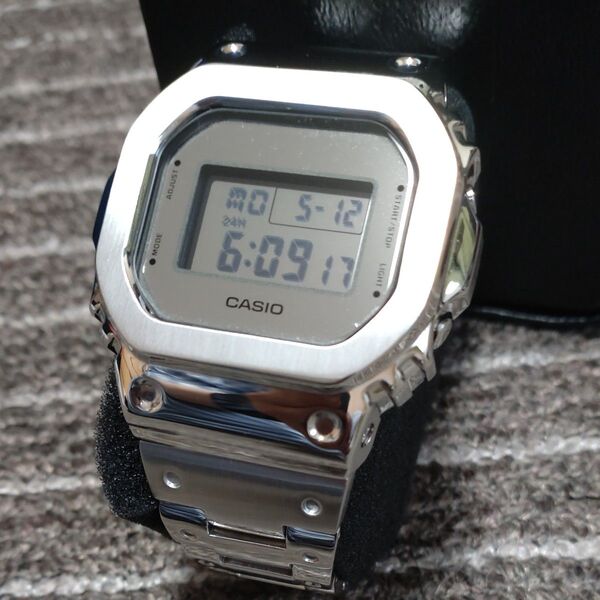 G-SHOCK DW-5600FF フルメタルカスタム モジュール3525 メタリックシルバー