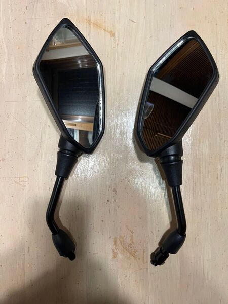 バイク ミラー 左右セット 黒 ブラック バイク用品 ユニバーサル10mm