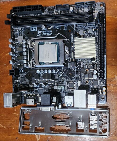 H110I-PLUS corei3 6100T ITXマザーボードCPUセット