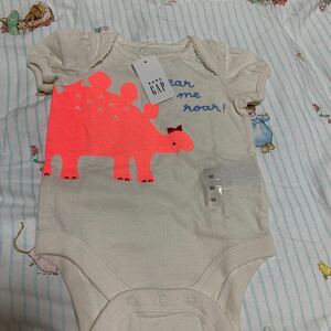 babygap ロンパース GAP 半袖グラフィック ボディシャツ 新品タグ付き