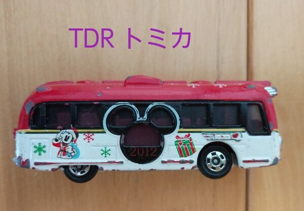 東京ディズニーリゾート TDL リゾートクルーザー トミカ クリスマス限定デザイン