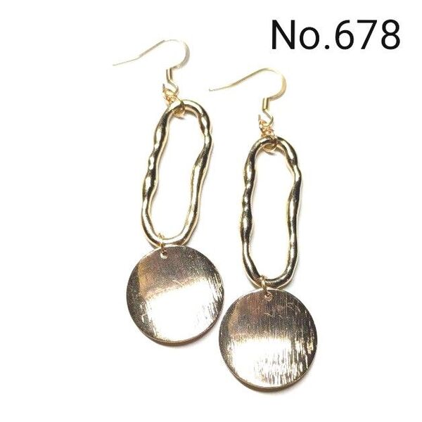 No.678 ハンドメイドピアス イヤリング 樹脂ピアス メタルパーツ マットゴールド アクセサリー