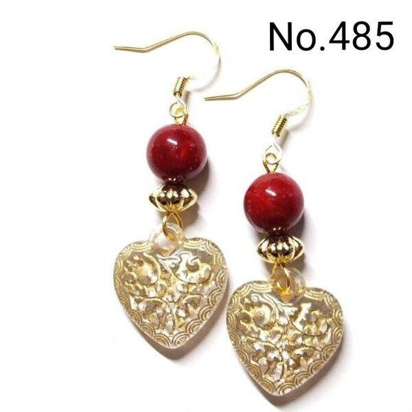 No.485 ハンドメイドピアス イヤリング 樹脂ピアス アンティーク調パーツ ハート ゴールド レッドマーブル アクセサリー
