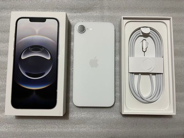 iPhone16e 128GB ホワイト SIMフリー 日本国内版 ほぼ未使用