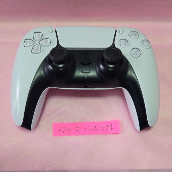 PS5 DualSense ワイヤレスコントローラーホールエフェクト磁気センサー、消毒、清掃済み中古動作確認済み本体のみ。