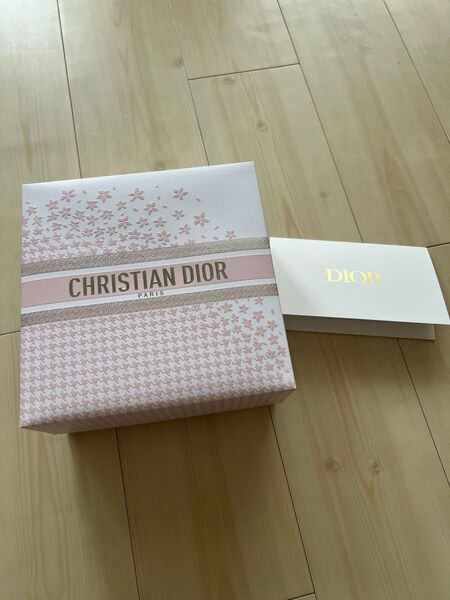 Dior/ギフトボックス大 空き箱 メッセージカード付き 限定カラー