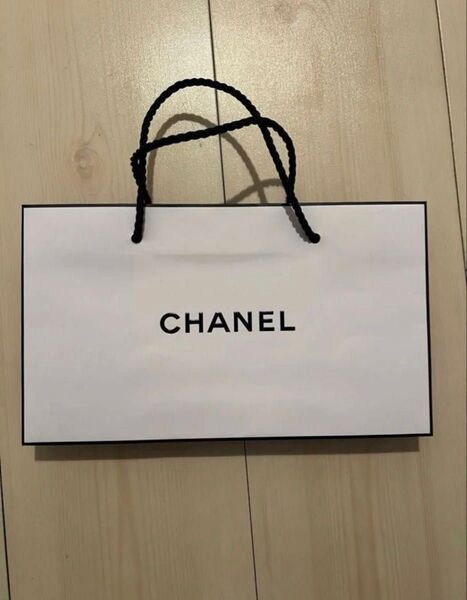 CHANELシャネル ショッパー 紙袋