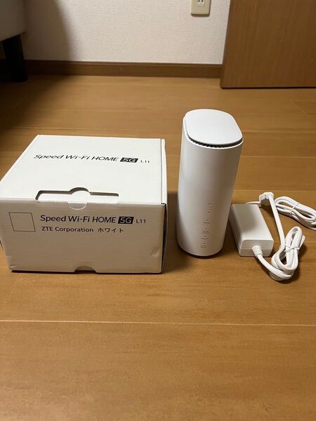 Speed Wi-Fi HOME 5G L11 ホームルーター ZTE au ホワイト