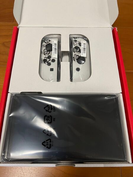 Nintendo Switch 有機ELモデル ホワイト 付属品未開封 稼働時間少