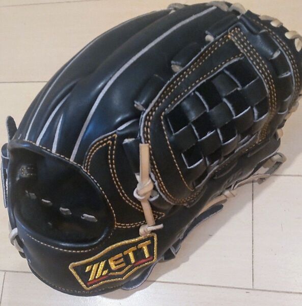 【美品】定価28600円ZETTプロステイタス源田仕様軟式グローブ右投げ内野手