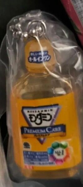 ガチャアース製薬ミニチュアチャーム モンダミンプレミアムケア