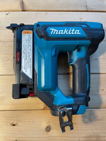 マキタ(Makita) 充電式ピンタッカ 10.8V ケース・バッテリ・充電器別売 PT354DZK