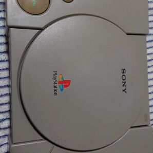 起動確認済 SONY PlayStation SCPH-5500 本体 バイオハザード3