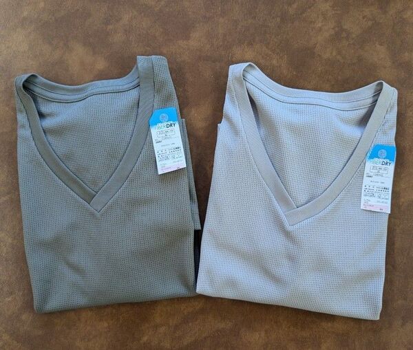 新品 2L ファイバードライ メンズ ワッフル素材 Vネック半袖Tシャツインナー