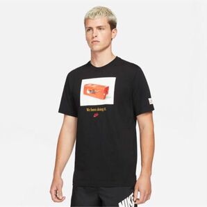 新品未使用! NIKE Tシャツ メンズ 黒 ロゴプリント