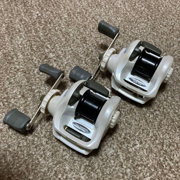 ジャンク シマノ チヌマチック 1000XT 右ハンドル 2台 セット