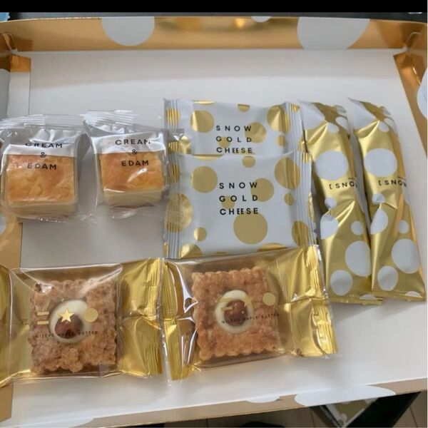 北海道大丸限定スノー◯スノーホワイトチーズ②ゴールドチー②クリーム&エダム②ニセコメイプルバター②セット即購入ok大丈夫 合計8こ