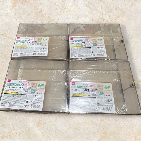 【新品】ダイソー 壁にも付けられるディスプレイケース 2段 4個 DAISO