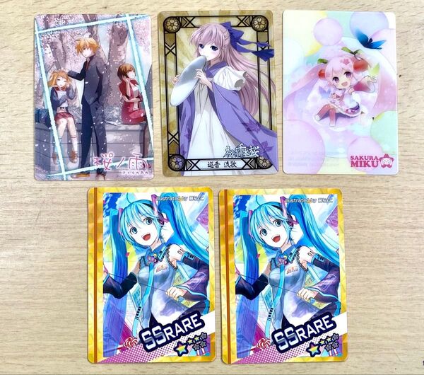 【新品未使用】ボカロ カード 5枚セット 初音ミク 巡音ルカ 鏡音リン 鏡音レン 桜ミク