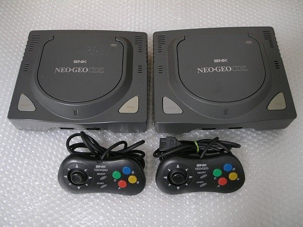 NEOGEO ネオジオCDZ本体 + ネオジオCDコントローラー 2セット